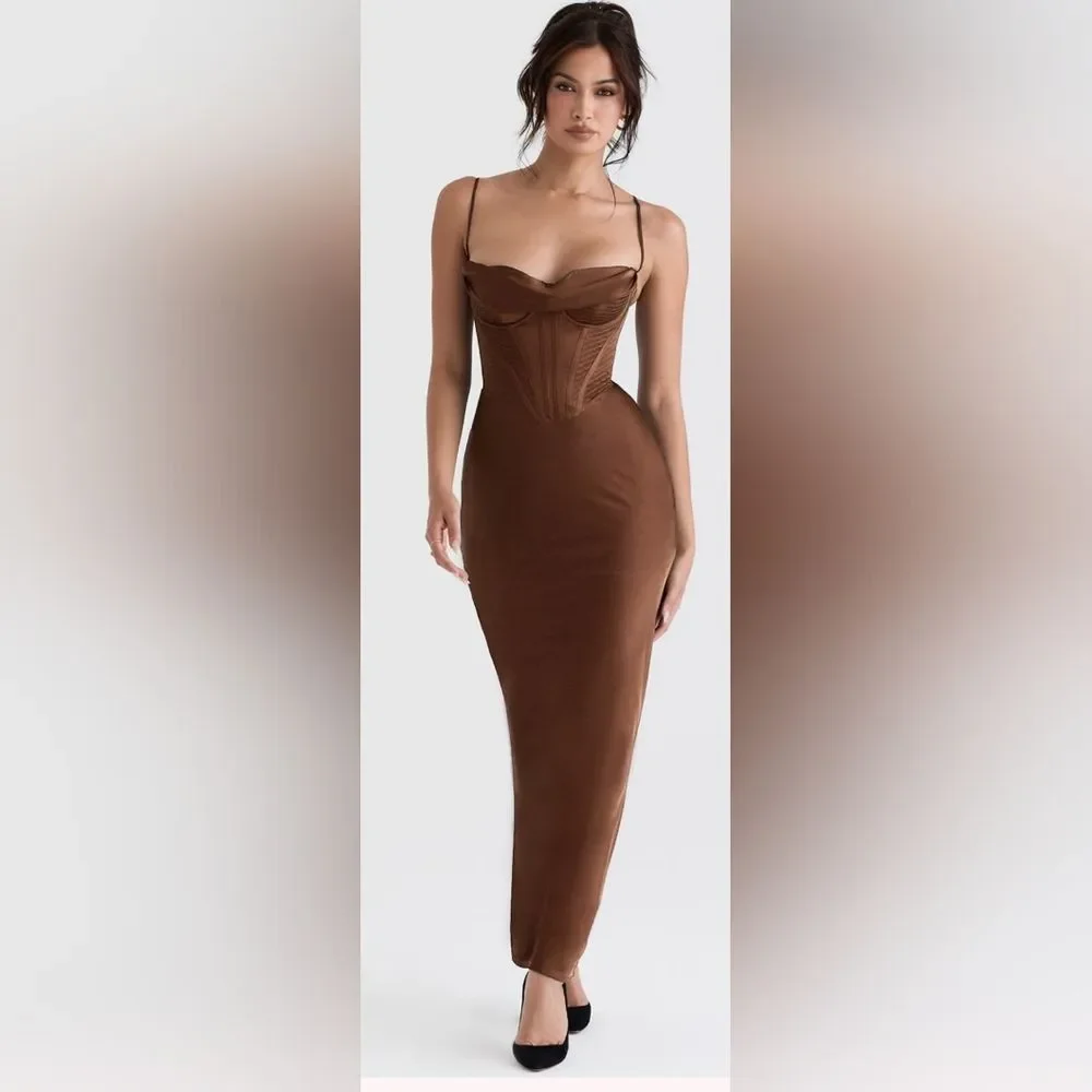 House Of CB Charmaine chocolate corset maxi dress NWT Size XL Brown.